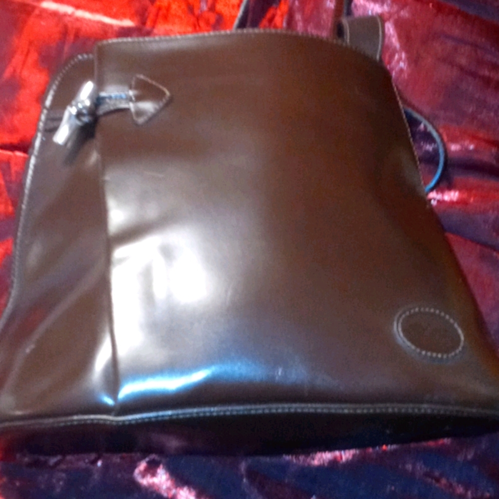 Longchamp "Roseau" Collection Bucket Sholderbag wi